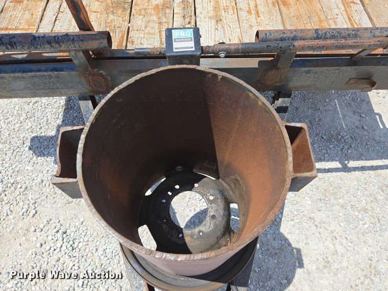 image for item EN2006 2015 Doolittle equipment trailer