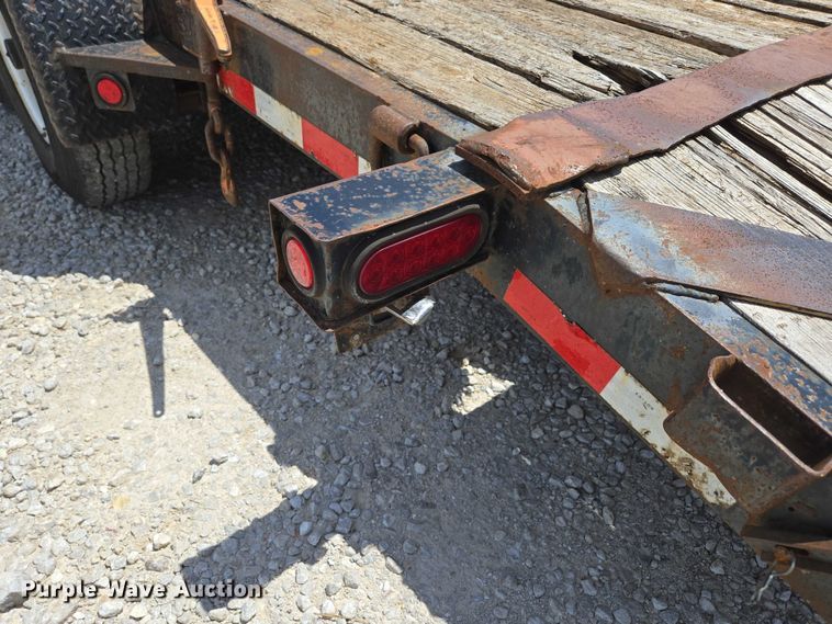 image for item EN2006 2015 Doolittle equipment trailer