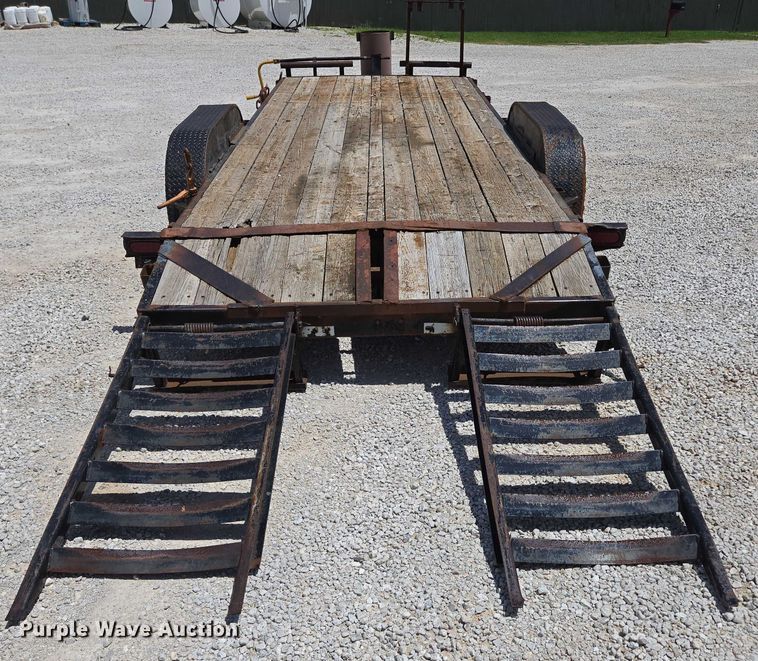 image for item EN2006 2015 Doolittle equipment trailer