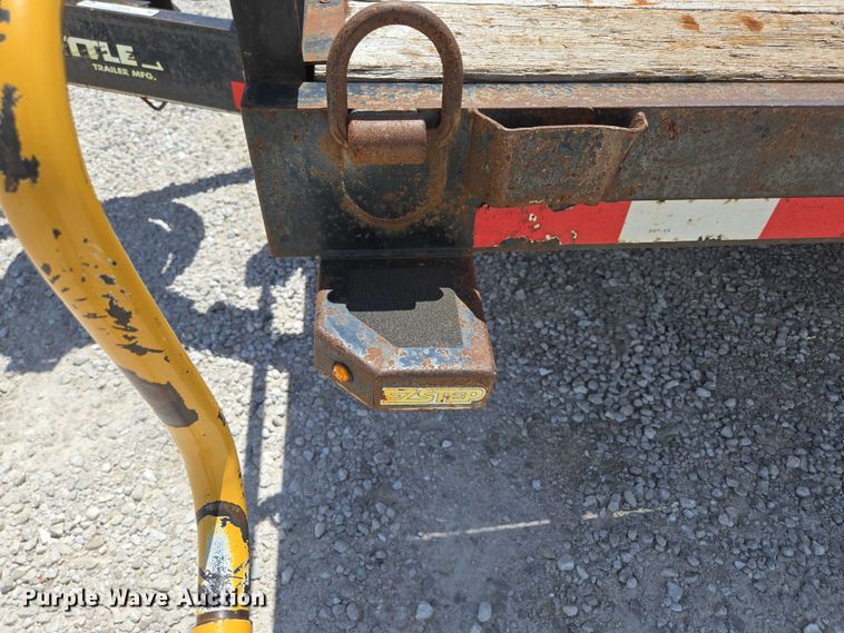 image for item EN2006 2015 Doolittle equipment trailer