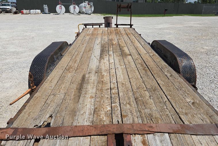 image for item EN2006 2015 Doolittle equipment trailer