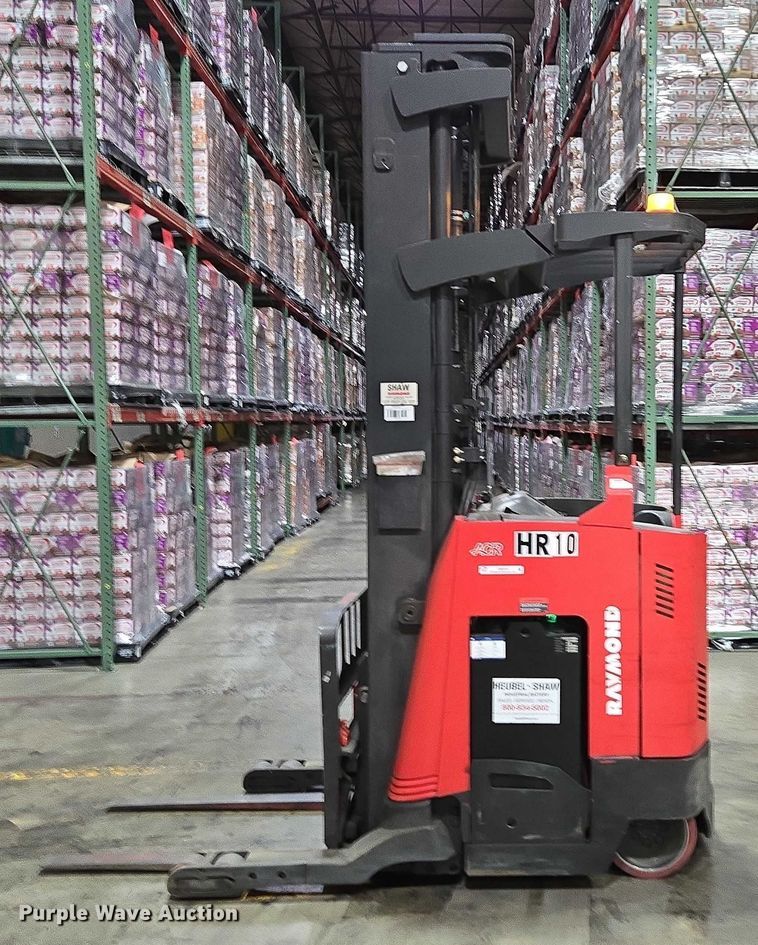 image for item EN2010 Raymond 750-R45TT reach truck