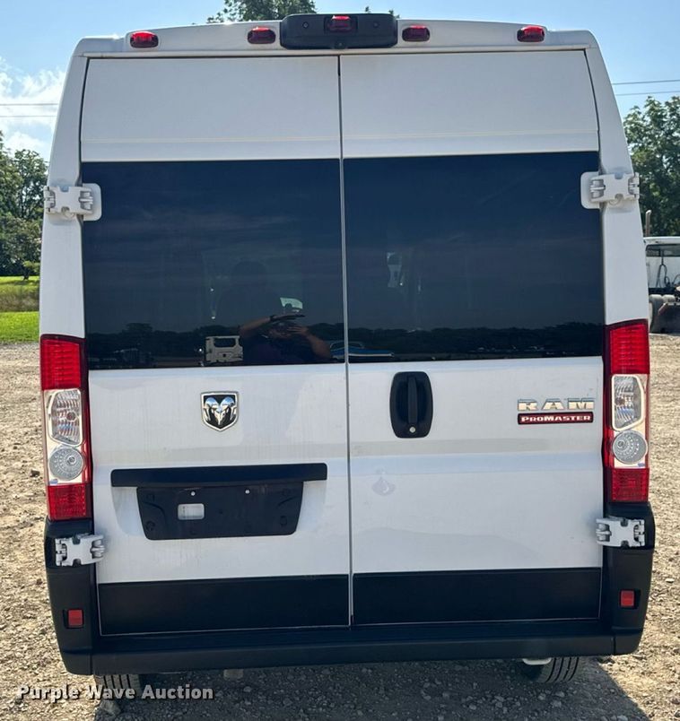 image for item EN4629 2022 Dodge Ram ProMaster 2500 delivery van
