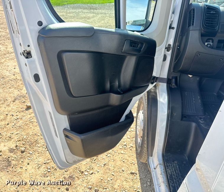 image for item EN4629 2022 Dodge Ram ProMaster 2500 delivery van