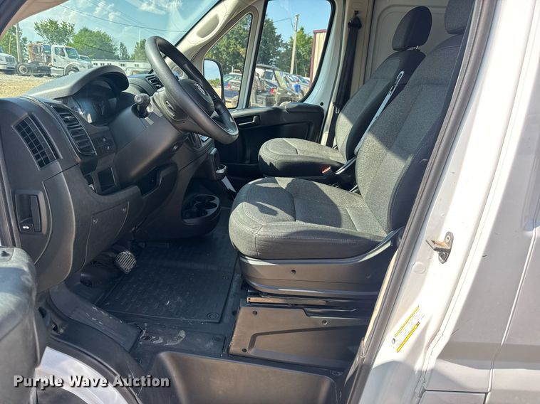 image for item EN4629 2022 Dodge Ram ProMaster 2500 delivery van