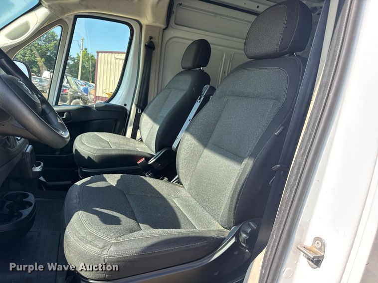 image for item EN4629 2022 Dodge Ram ProMaster 2500 delivery van