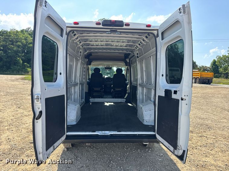 image for item EN4629 2022 Dodge Ram ProMaster 2500 delivery van