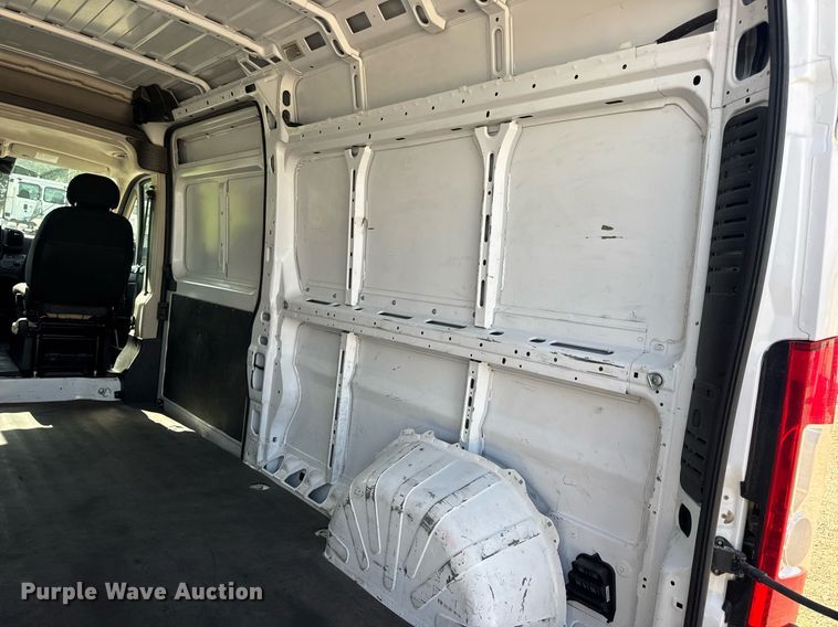 image for item EN4629 2022 Dodge Ram ProMaster 2500 delivery van