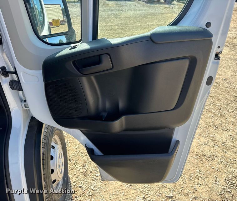 image for item EN4629 2022 Dodge Ram ProMaster 2500 delivery van