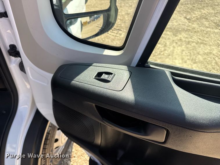 image for item EN4629 2022 Dodge Ram ProMaster 2500 delivery van