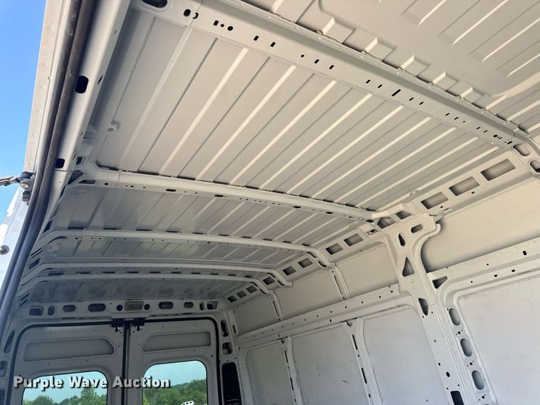 image for item EN4629 2022 Dodge Ram ProMaster 2500 delivery van