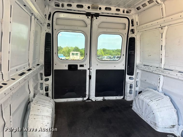 image for item EN4629 2022 Dodge Ram ProMaster 2500 delivery van