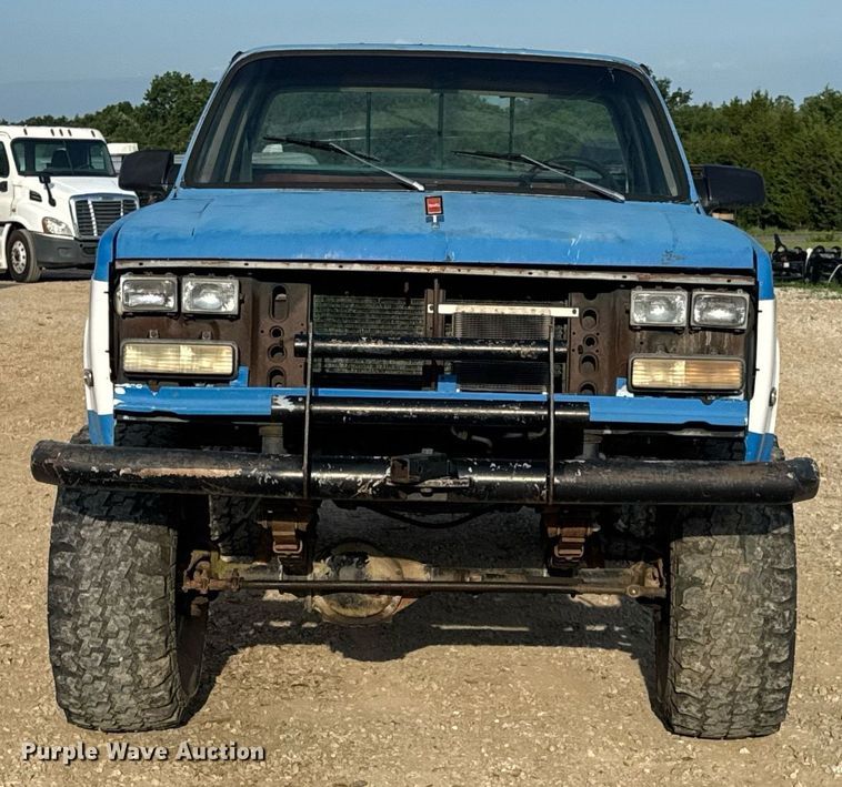 image for item EN4631 1978 Chevrolet K10 pickup truck