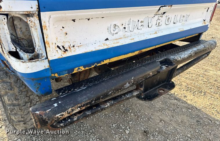 image for item EN4631 1978 Chevrolet K10 pickup truck