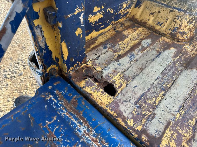 image for item EN4631 1978 Chevrolet K10 pickup truck