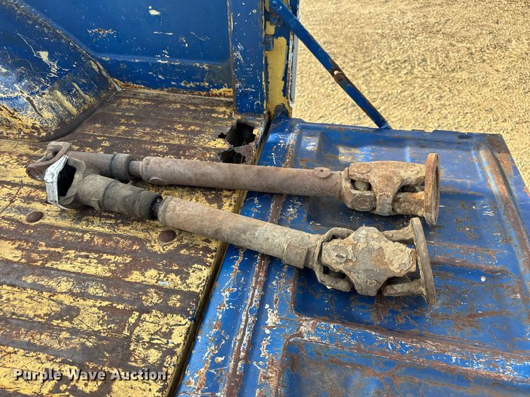 image for item EN4631 1978 Chevrolet K10 pickup truck