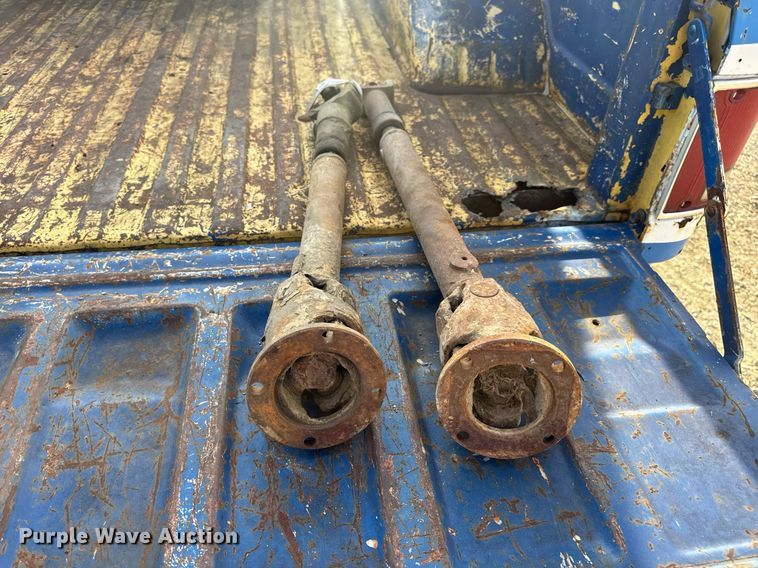 image for item EN4631 1978 Chevrolet K10 pickup truck