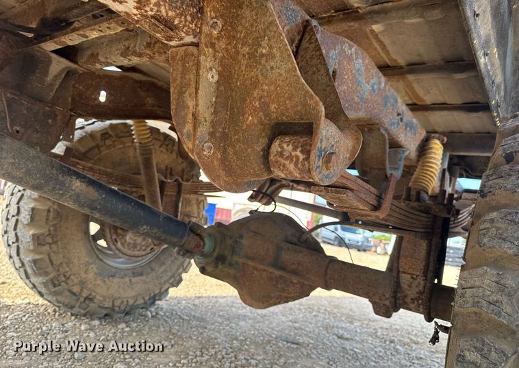 image for item EN4631 1978 Chevrolet K10 pickup truck