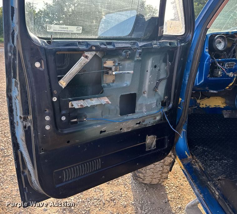 image for item EN4631 1978 Chevrolet K10 pickup truck