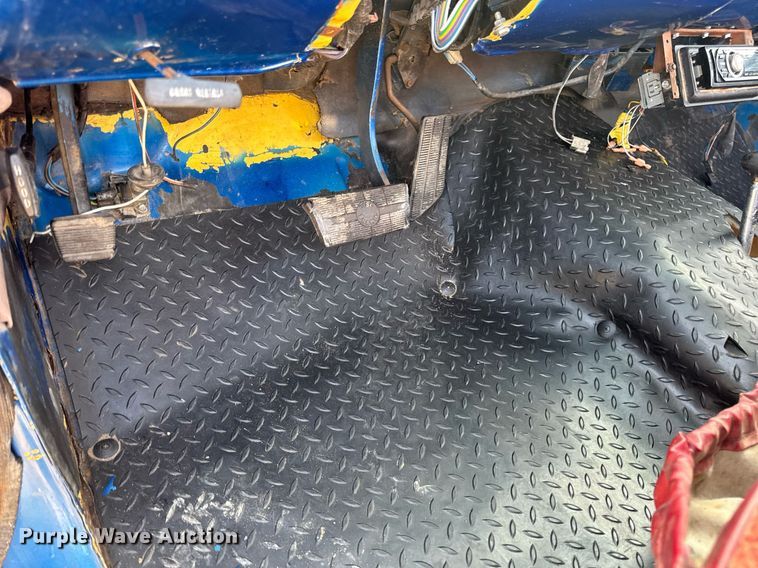 image for item EN4631 1978 Chevrolet K10 pickup truck