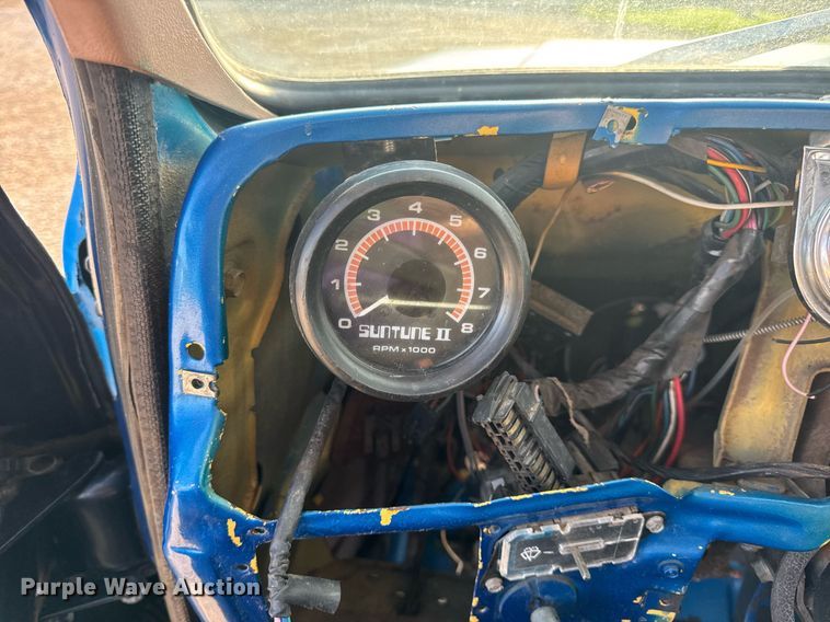 image for item EN4631 1978 Chevrolet K10 pickup truck