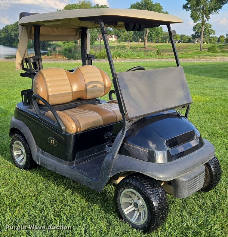 image for item EN8261 2017 Club Car golf cart