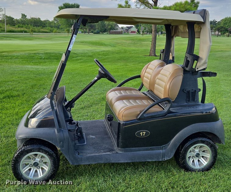 image for item EN8261 2017 Club Car golf cart