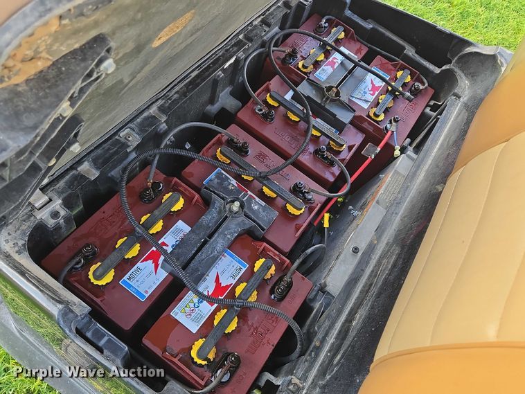 image for item EN8261 2017 Club Car golf cart