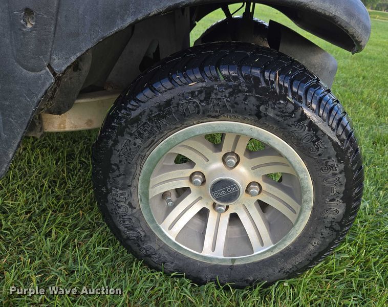 image for item EN8261 2017 Club Car golf cart