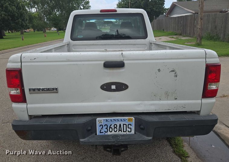 image for item EN8293 2008 Ford Ranger SuperCab pickup truck