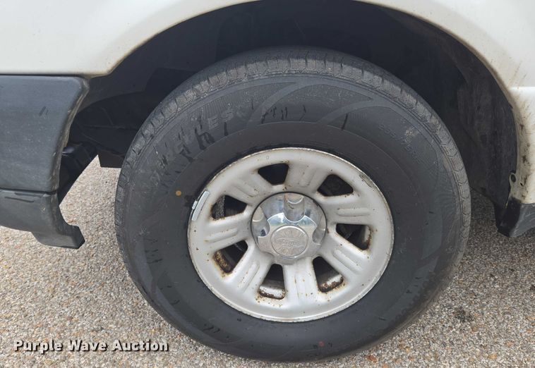 image for item EN8293 2008 Ford Ranger SuperCab pickup truck