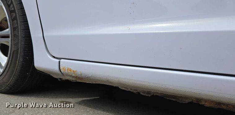 image for item EO1072 2010 Honda Insight 