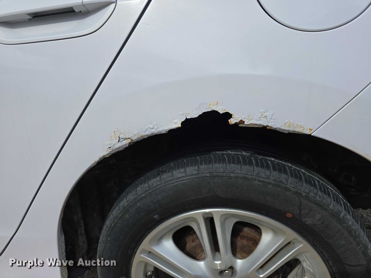 image for item EO1072 2010 Honda Insight 