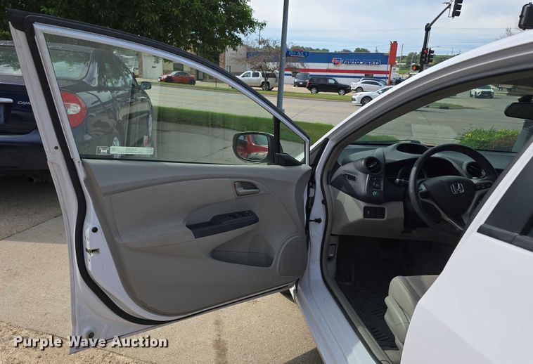 image for item EO1072 2010 Honda Insight 