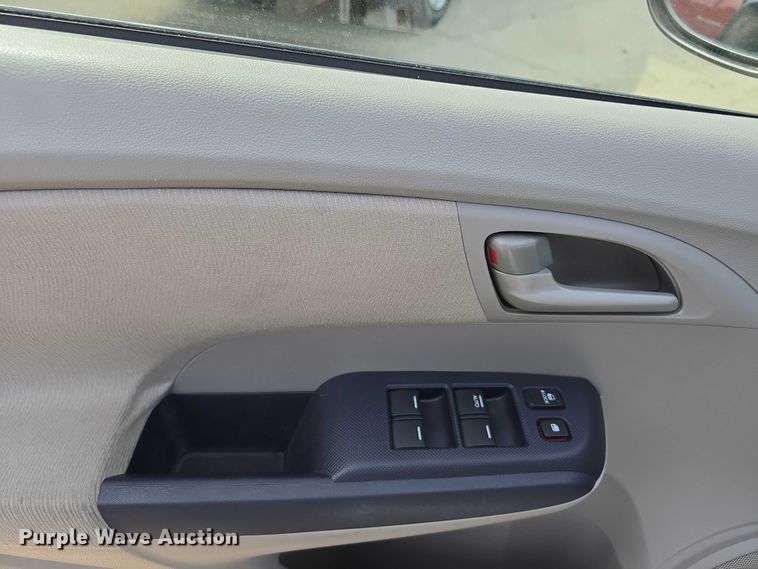 image for item EO1072 2010 Honda Insight 