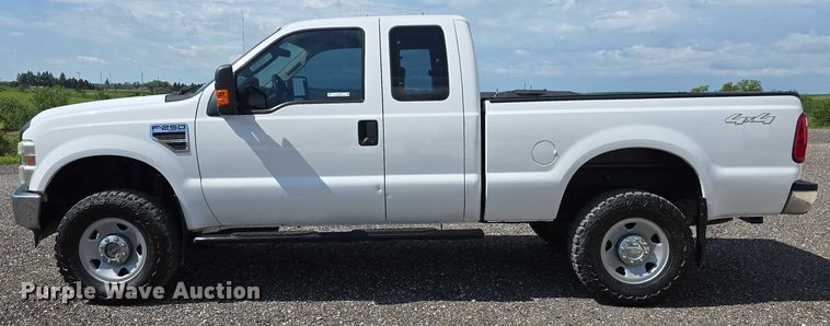 image for item EO1089 2009 Ford F250 Super Duty XL SuperCab pickup truck