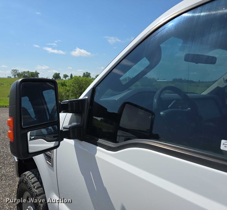 image for item EO1089 2009 Ford F250 Super Duty XL SuperCab pickup truck