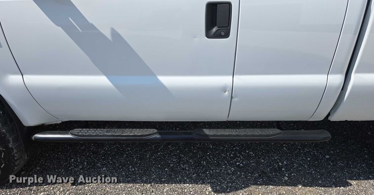image for item EO1089 2009 Ford F250 Super Duty XL SuperCab pickup truck
