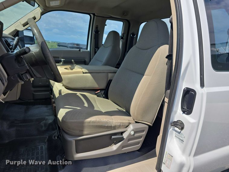 image for item EO1089 2009 Ford F250 Super Duty XL SuperCab pickup truck