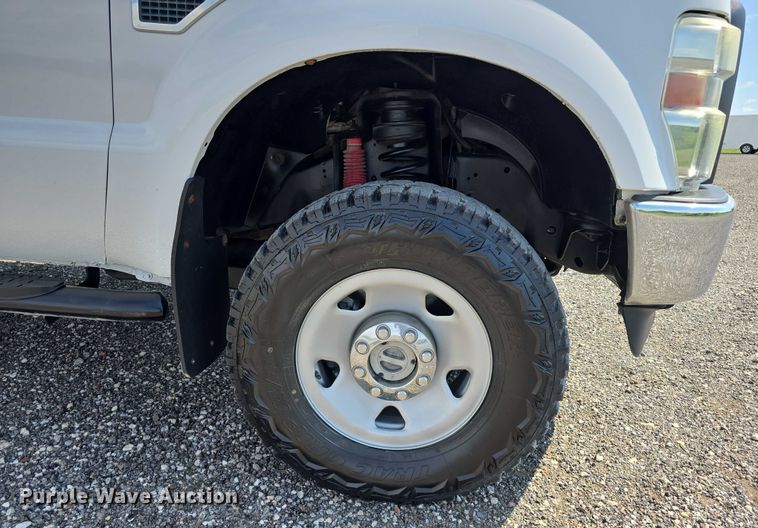image for item EO1089 2009 Ford F250 Super Duty XL SuperCab pickup truck