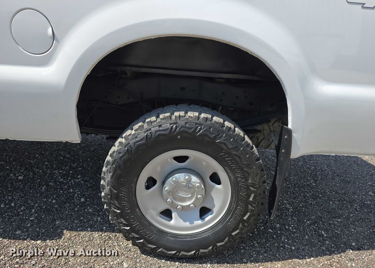 image for item EO1089 2009 Ford F250 Super Duty XL SuperCab pickup truck