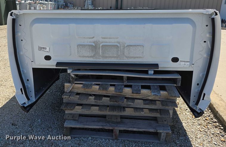 image for item EO1518 Pickup truck bed