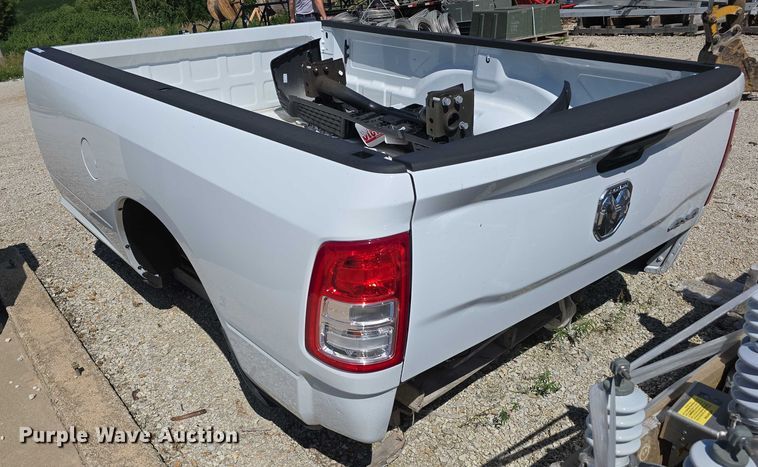 image for item EO1518 Pickup truck bed