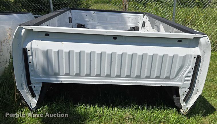 image for item EO1522 Pickup truck bed