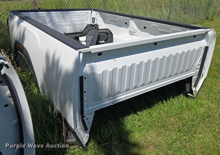 image for item EO1522 Pickup truck bed
