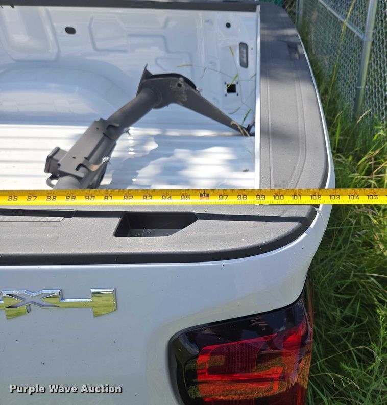 image for item EO1522 Pickup truck bed