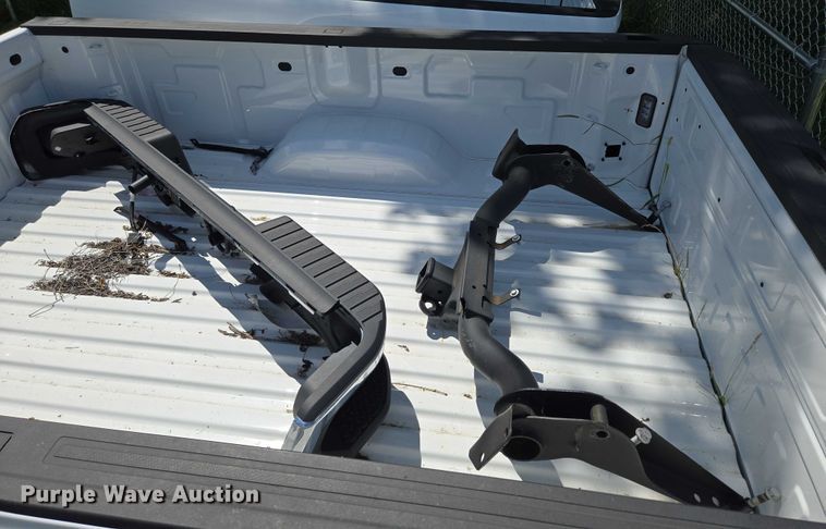 image for item EO1522 Pickup truck bed