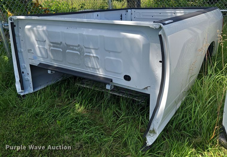 image for item EO1523 Pickup up bed