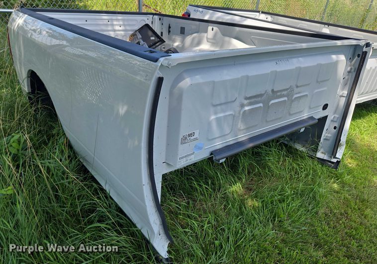 image for item EO1523 Pickup up bed