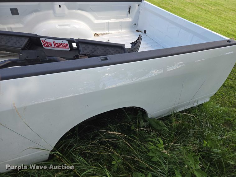 image for item EO1523 Pickup up bed